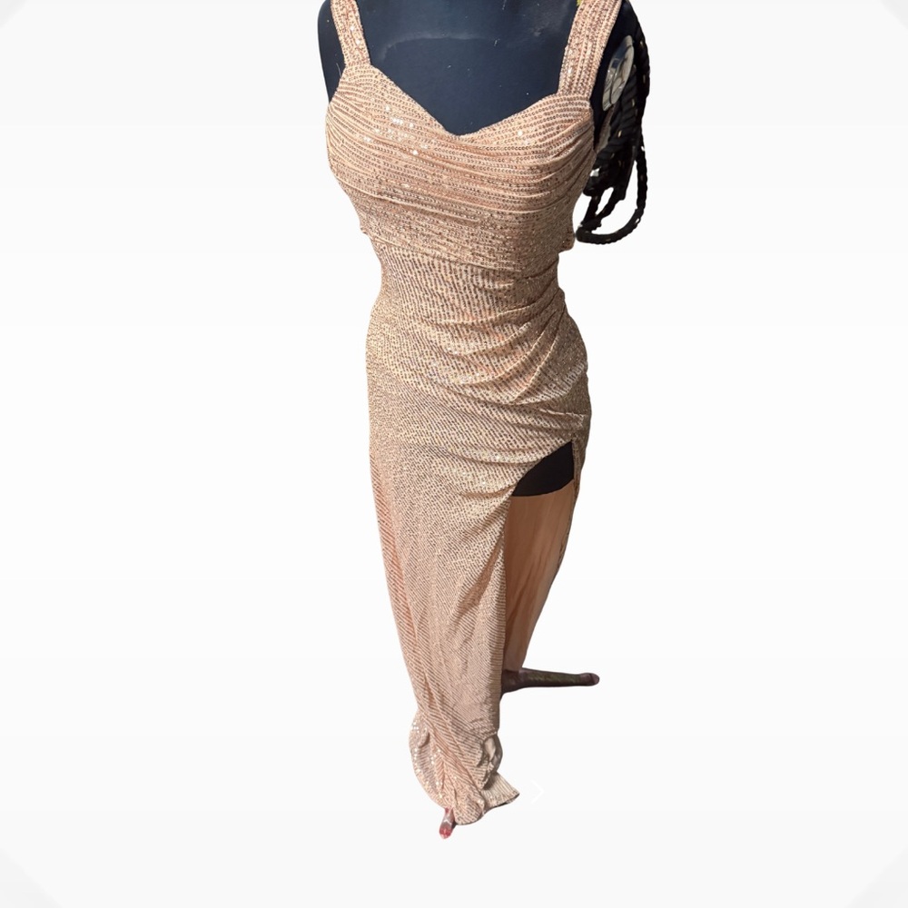 Elegant Gold Evening Dress
